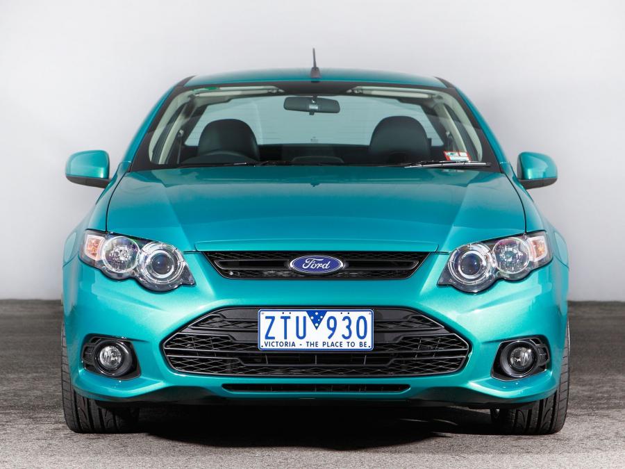  Ford Falcon XR6 Ute 2011 года  (фото 2 из 9)